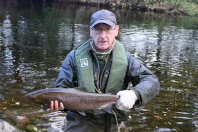 Peter Bentley’s 6lbs grilse caught & returned in Volcano 